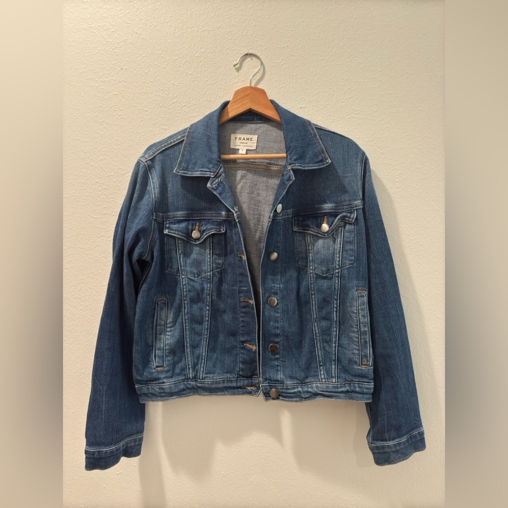 Frame Le Vintage Denim Jacket in Waltham Way - Picture 6 of 12